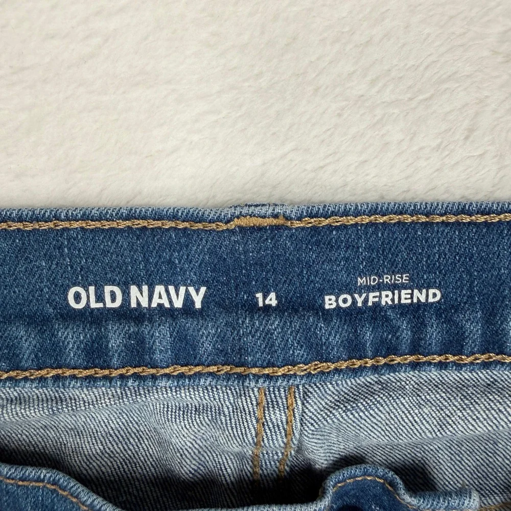 Old Navy 14 Jeans Mid Rise Boyfriend Straight Distressed Ripped Medium Wash Blue